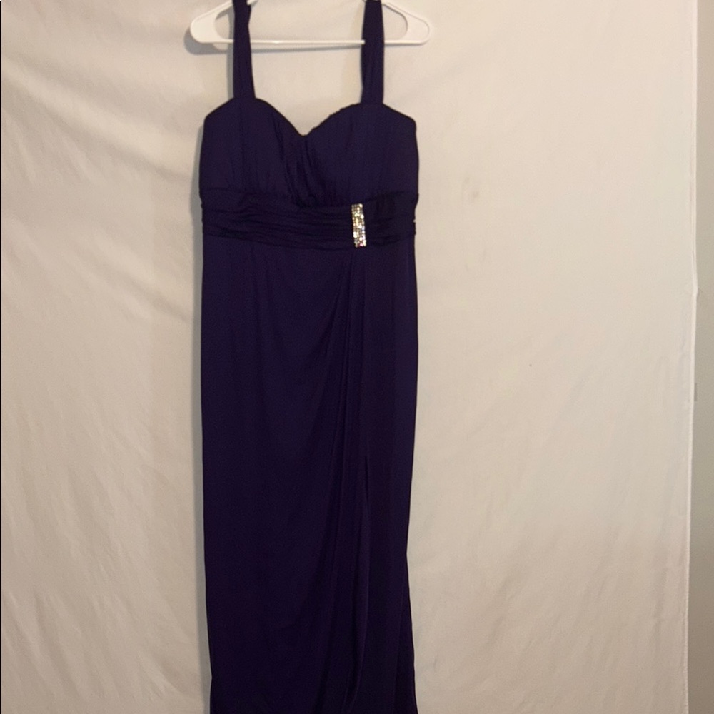 R&M Richards Blue Sleeveless Sweetheart Maxi Gown